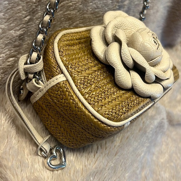 BRIGHTON Rosie Straw Camera Bag - Picture 4 of 17